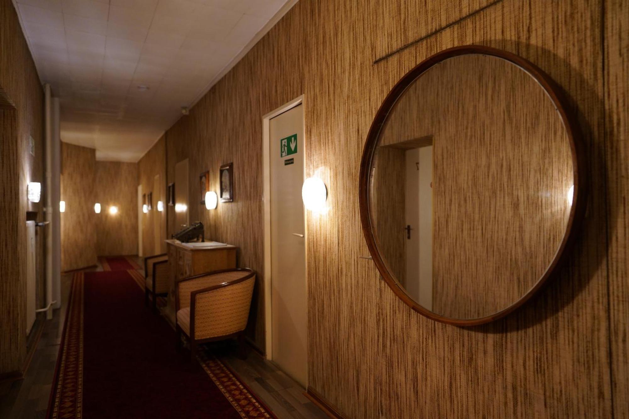 Hotel Pension Xantener Eck Berlin Exterior foto